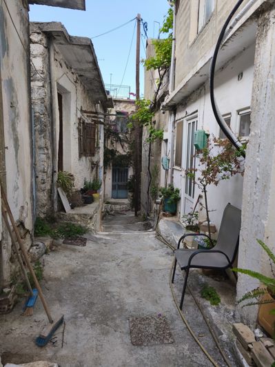 Image No.15-1 Bed House for sale