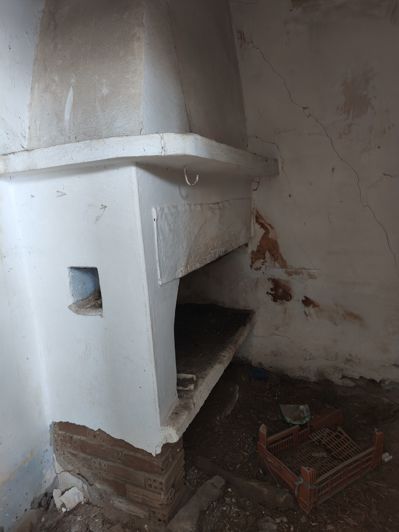 Image No.8-1 Bed House for sale