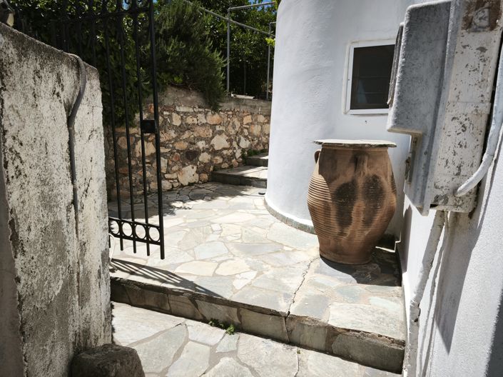 Image No.11-3 Bed House for sale