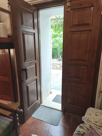 Image No.24-3 Bed House for sale