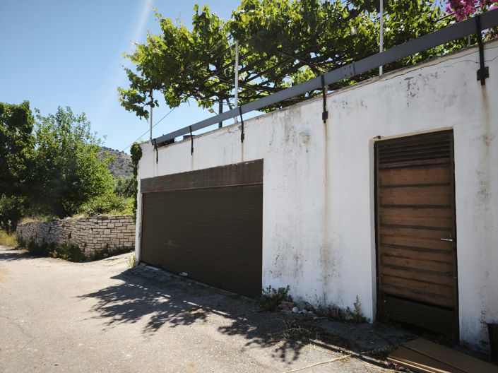 Image No.70-3 Bed House for sale