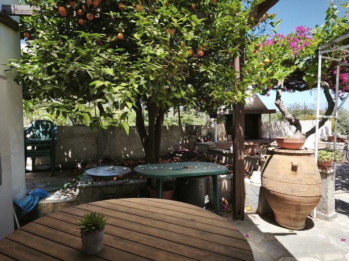 Image No.8-3 Bed House for sale