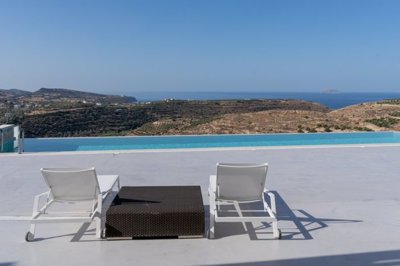 stunning-modern-villa-with-panoramic-sea-and-