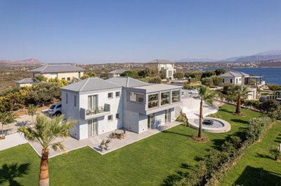 incredible-villa-for-sale-in-tersanas-6-1
