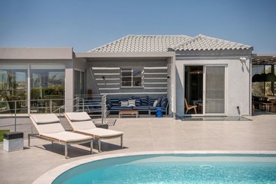 incredible-villa-for-sale-in-tersanas-9-1