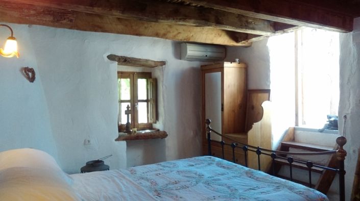 Image No.11-1 Bed House for sale