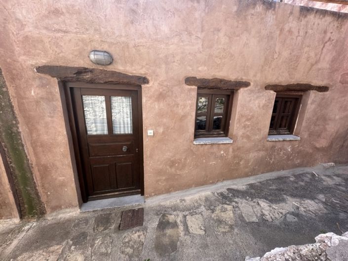 Image No.13-1 Bed House for sale