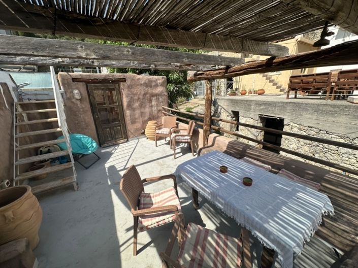 Image No.15-1 Bed House for sale