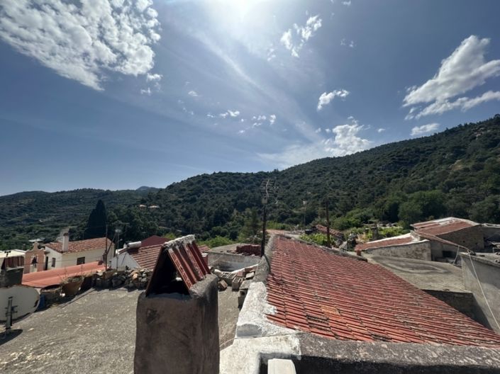 Image No.17-1 Bed House for sale