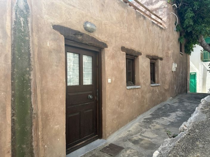 Image No.18-1 Bed House for sale