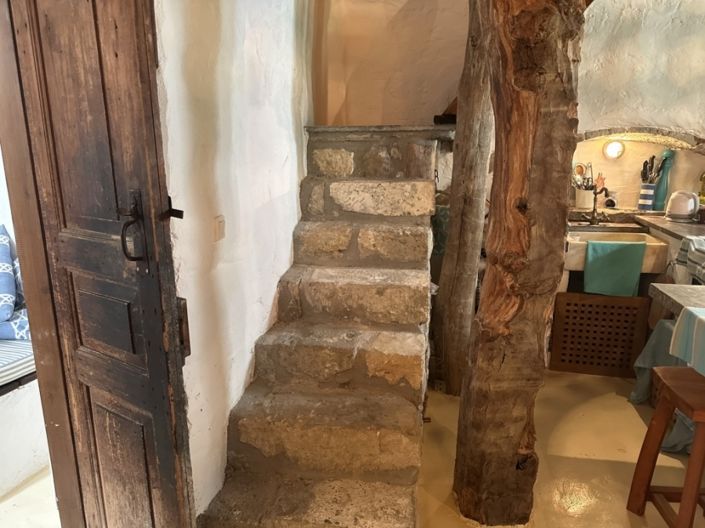 Image No.9-1 Bed House for sale