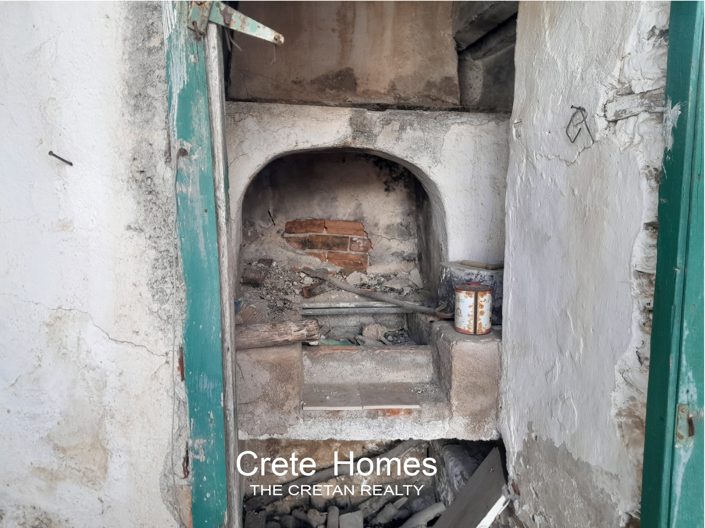 Image No.12-2 Bed House for sale