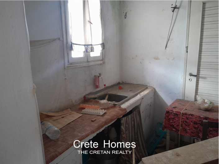 Image No.13-2 Bed House for sale