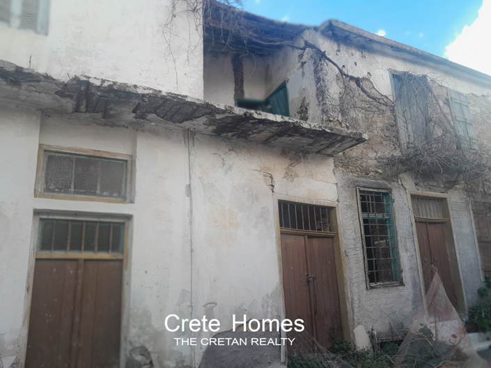 Image No.5-2 Bed House for sale