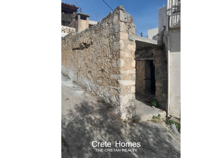 Image No.11-1 Bed House for sale