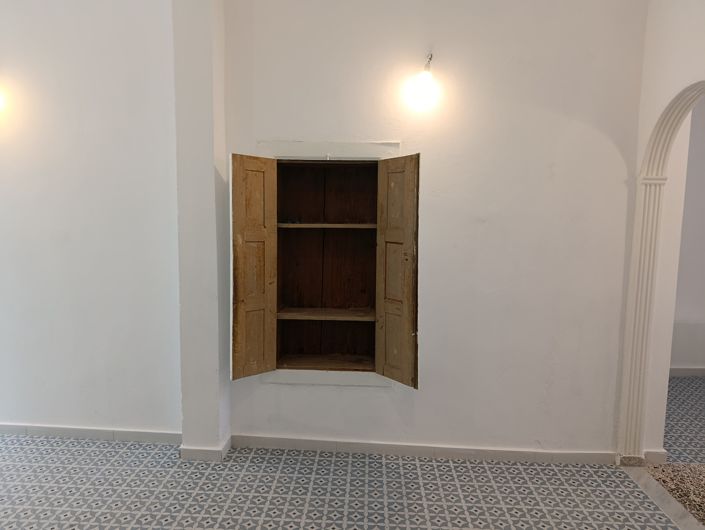 Image No.9-2 Bed House for sale