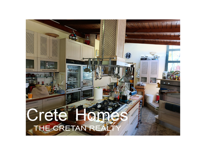 Image No.25-7 Bed Villa for sale