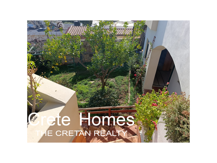 Image No.8-7 Bed Villa for sale