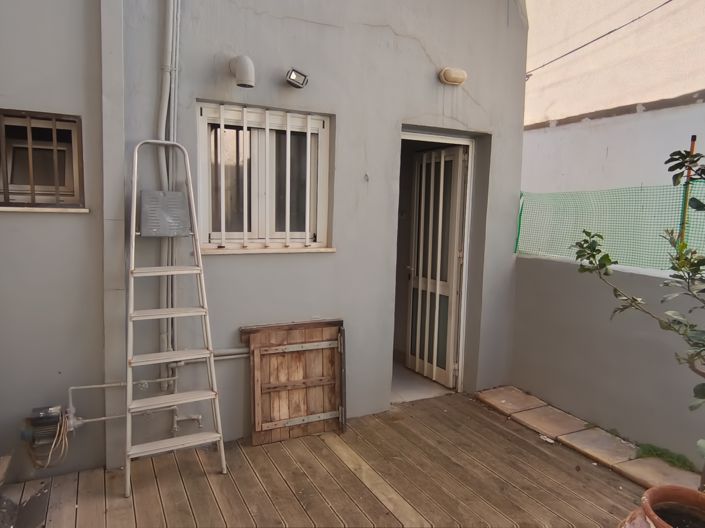 Image No.16-2 Bed House for sale