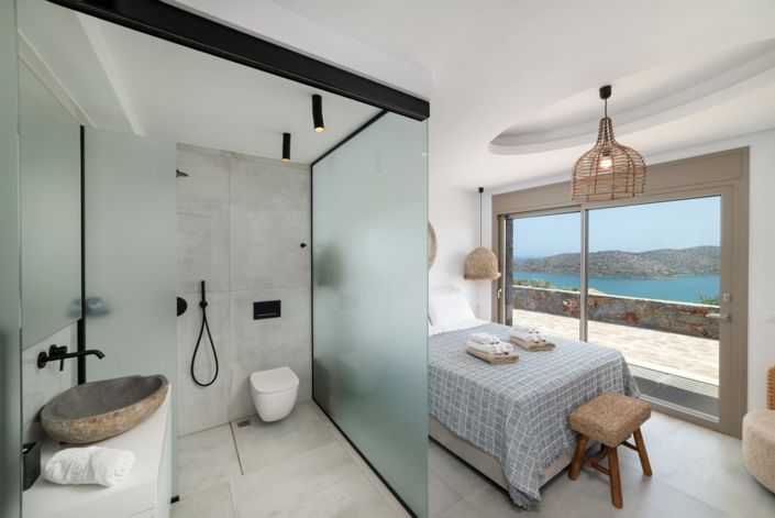 Image No.14-5 Bed Villa for sale