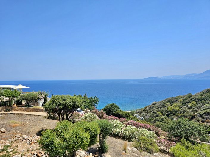 Image No.17-3 Bed Villa for sale