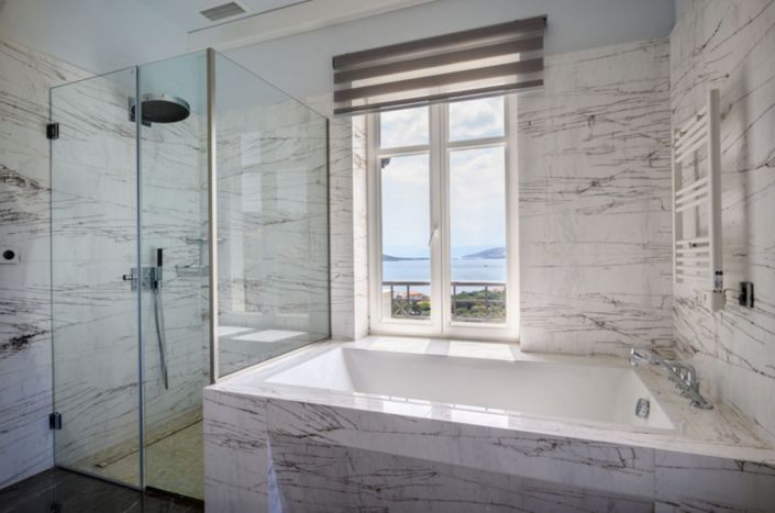 Image No.12-6 Bed Villa for sale