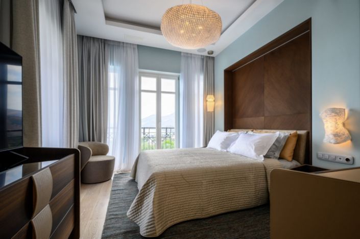 Image No.8-6 Bed Villa for sale