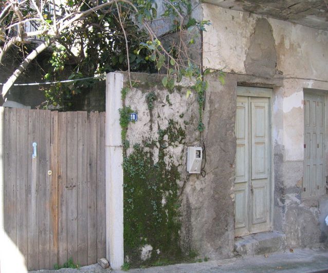 Image No.11-2 Bed House for sale