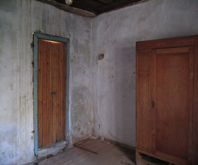 Image No.9-2 Bed House for sale