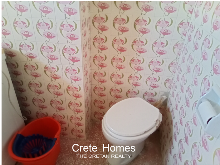 Image No.10-3 Bed House for sale