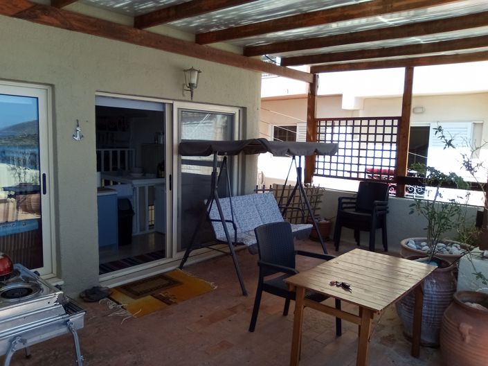 Image No.10-2 Bed Property for sale