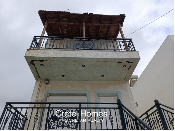 Image No.5-2 Bed House for sale