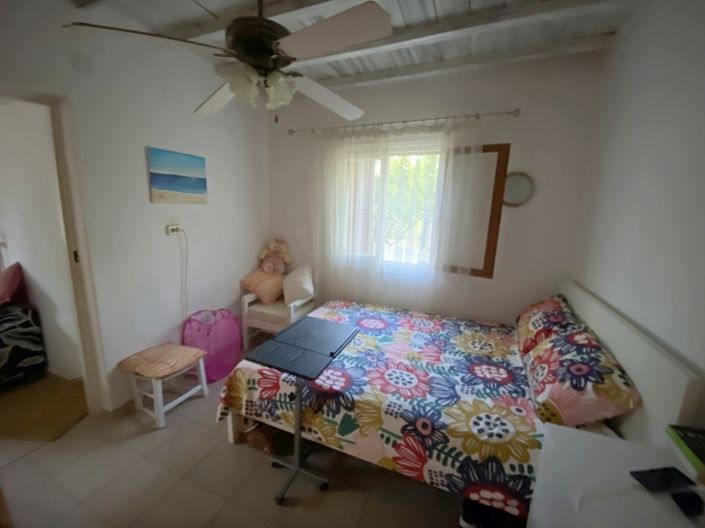 Image No.12-3 Bed House for sale