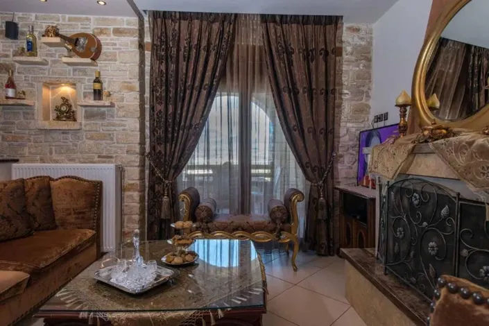 Image No.13-7 Bed Villa for sale