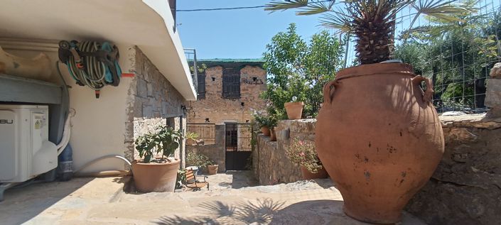 Image No.36-2 Bed House for sale