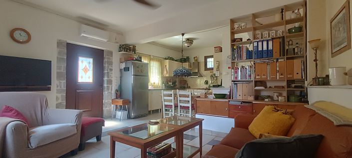 Image No.42-2 Bed House for sale