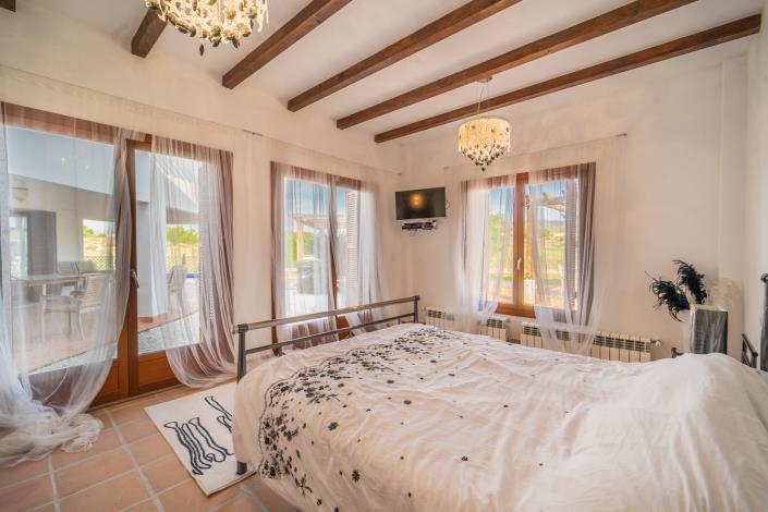 Image No.22-5 Bed Villa for sale