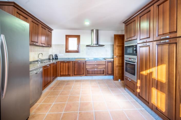 Image No.16-5 Bed Villa for sale