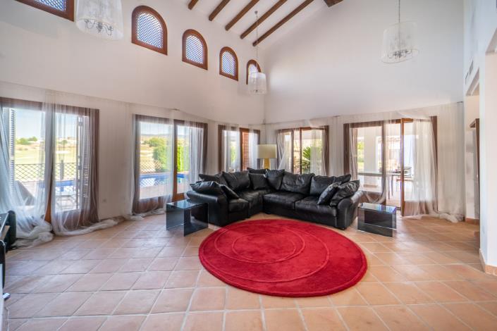 Image No.12-5 Bed Villa for sale