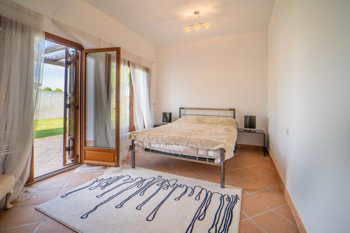 Image No.29-5 Bed Villa for sale