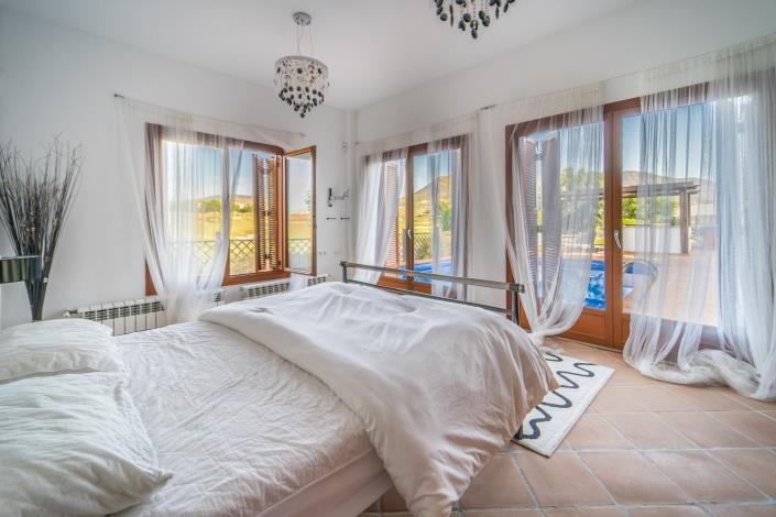 Image No.26-5 Bed Villa for sale