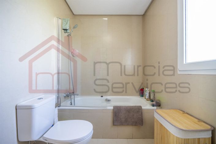 Image No.19-2 Bed Townhouse for sale