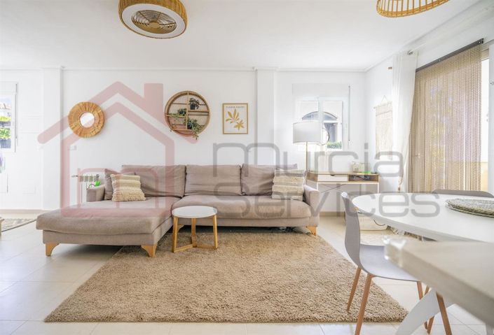 Image No.4-2 Bed Townhouse for sale