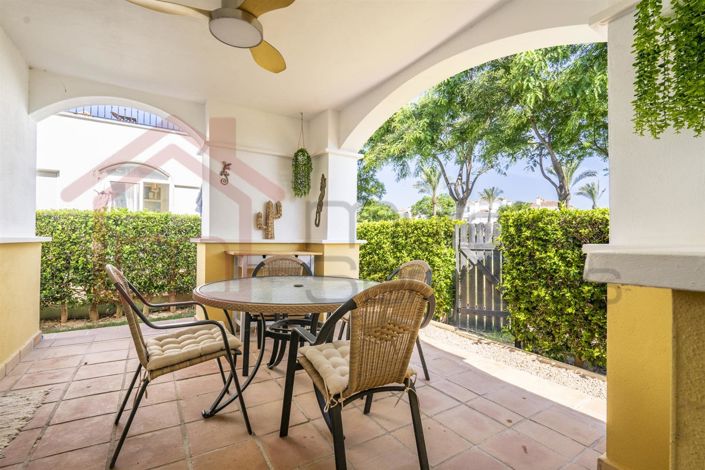 Image No.7-2 Bed Townhouse for sale