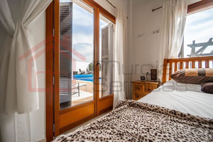 Image No.36-4 Bed Villa for sale