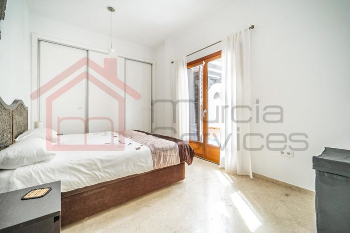 Image No.41-4 Bed Villa for sale