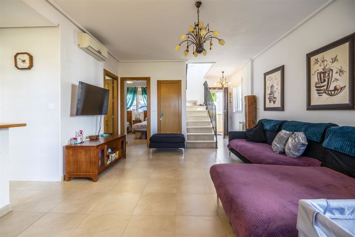 Image No.16-2 Bed Townhouse for sale