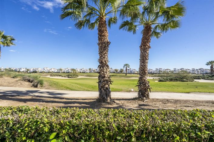 Image No.18-2 Bed Townhouse for sale