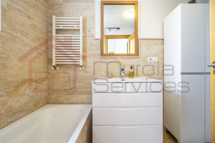 Image No.15-3 Bed Apartment for sale