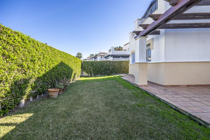 Image No.6-2 Bed Villa for sale